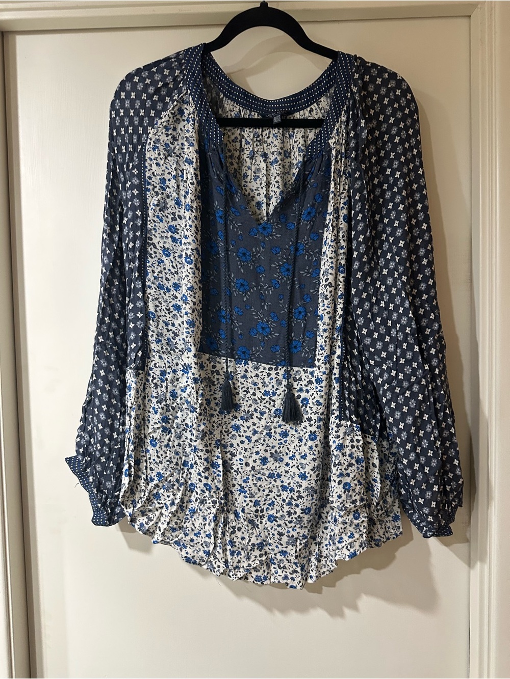 Lucky Brand Blue and White Mixed Floral Peasant Tunic
